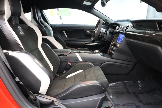 Ford Mustang Vehicle Image 100