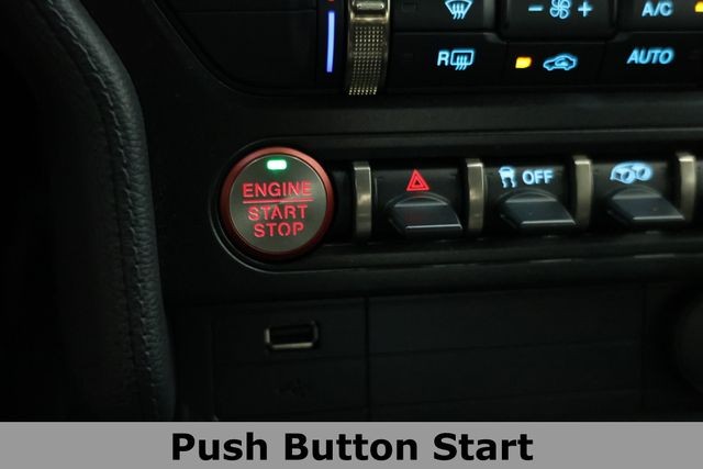 Ford Mustang Vehicle Image 29