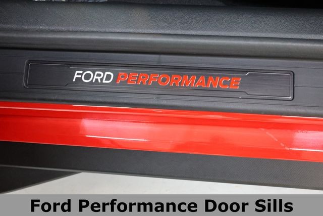 Ford Mustang Vehicle Image 38