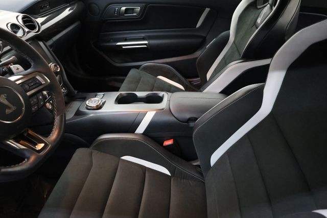 Ford Mustang Vehicle Image 97
