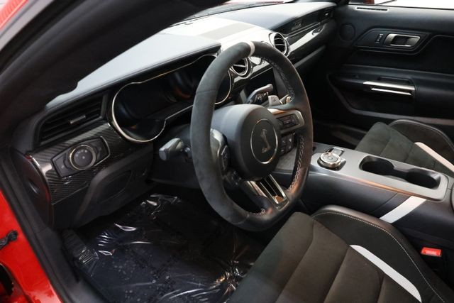 Ford Mustang Vehicle Image 98