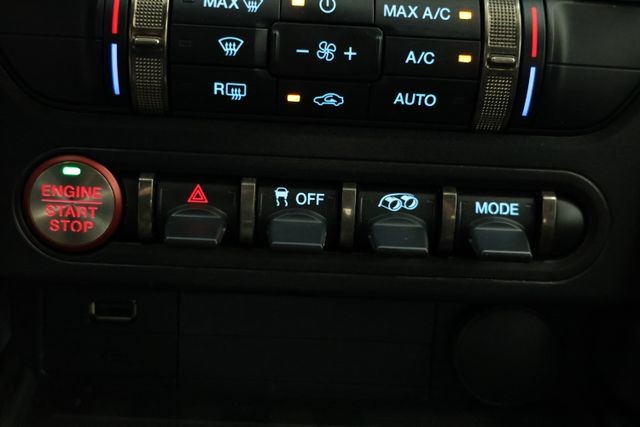 Ford Mustang Vehicle Image 100