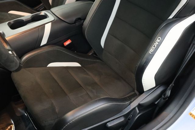 Ford Mustang Vehicle Image 89
