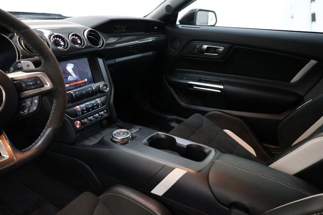 Ford Mustang Vehicle Image 92