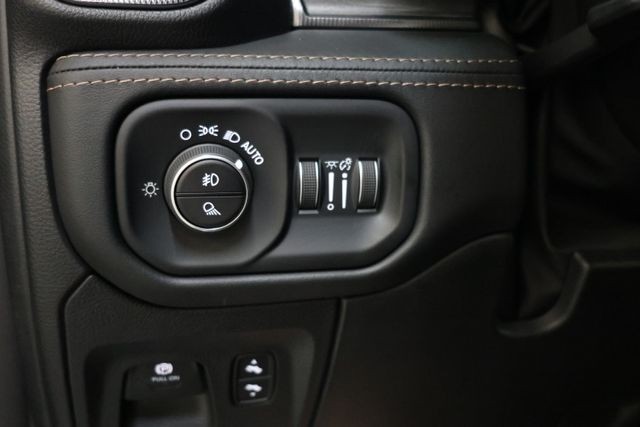 Ram 1500 Vehicle Image 80