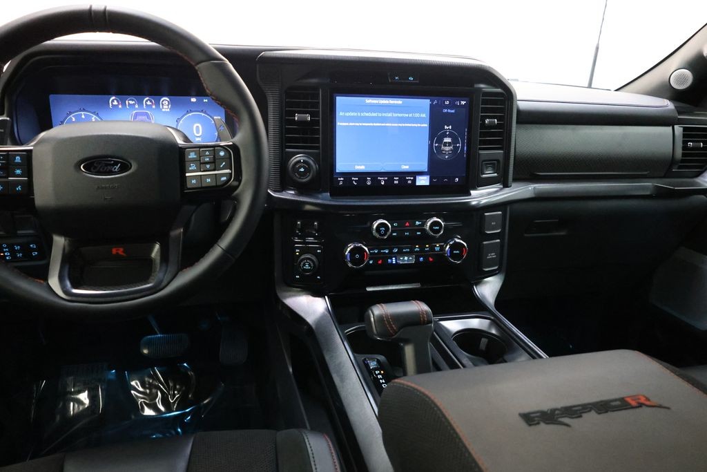 Ford F-150 Vehicle Full-screen Gallery Image 110