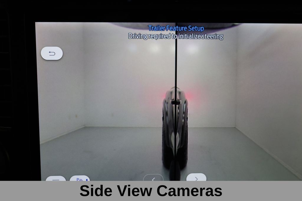 Ford F-150 Vehicle Full-screen Gallery Image 21