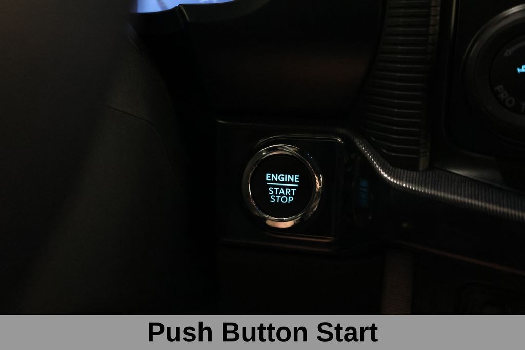 Ford F-150 Vehicle Full-screen Gallery Image 27
