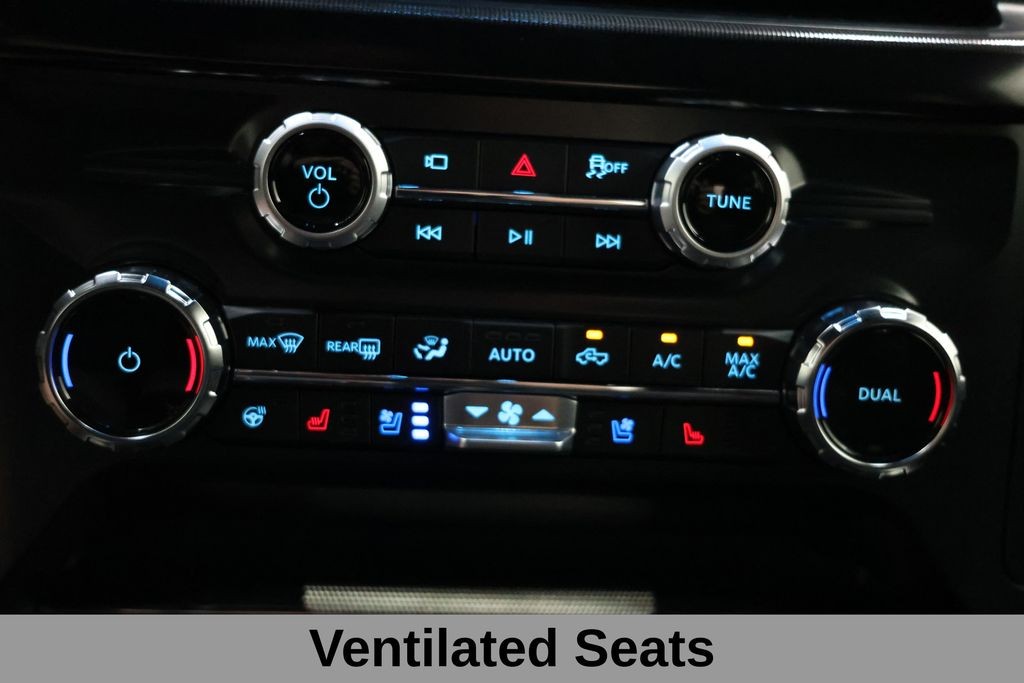 Ford F-150 Vehicle Full-screen Gallery Image 36