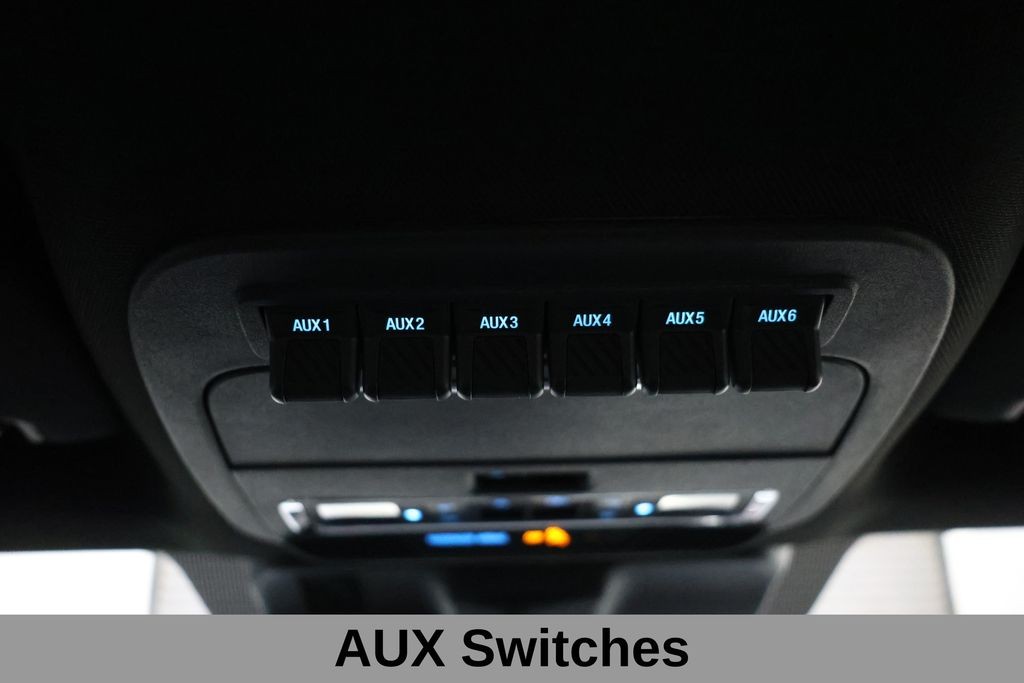 Ford F-150 Vehicle Full-screen Gallery Image 38