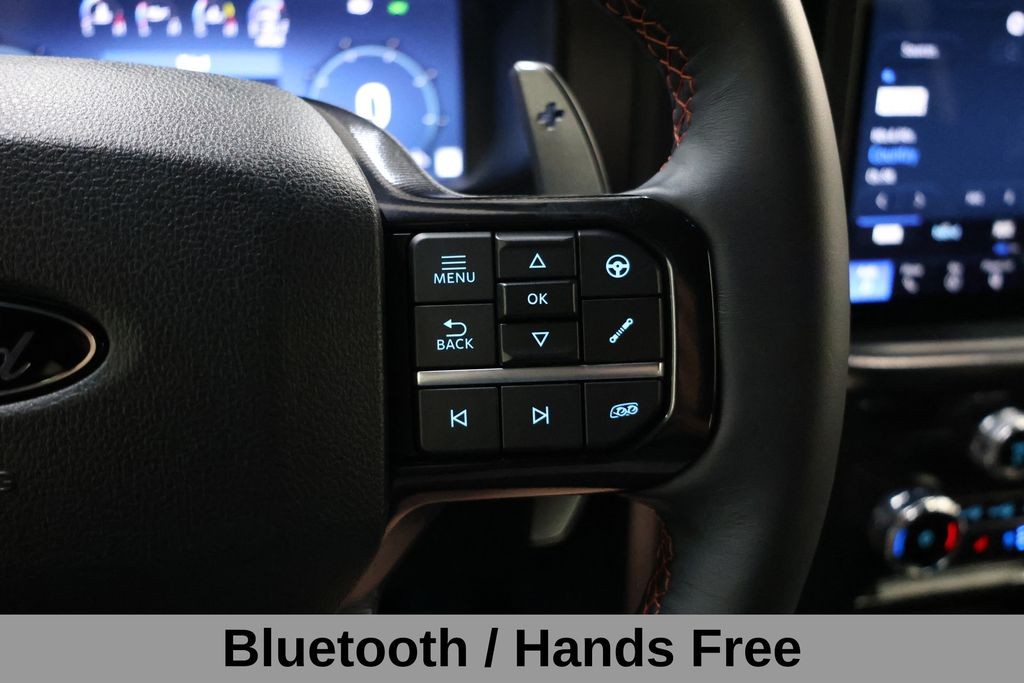 Ford F-150 Vehicle Full-screen Gallery Image 47