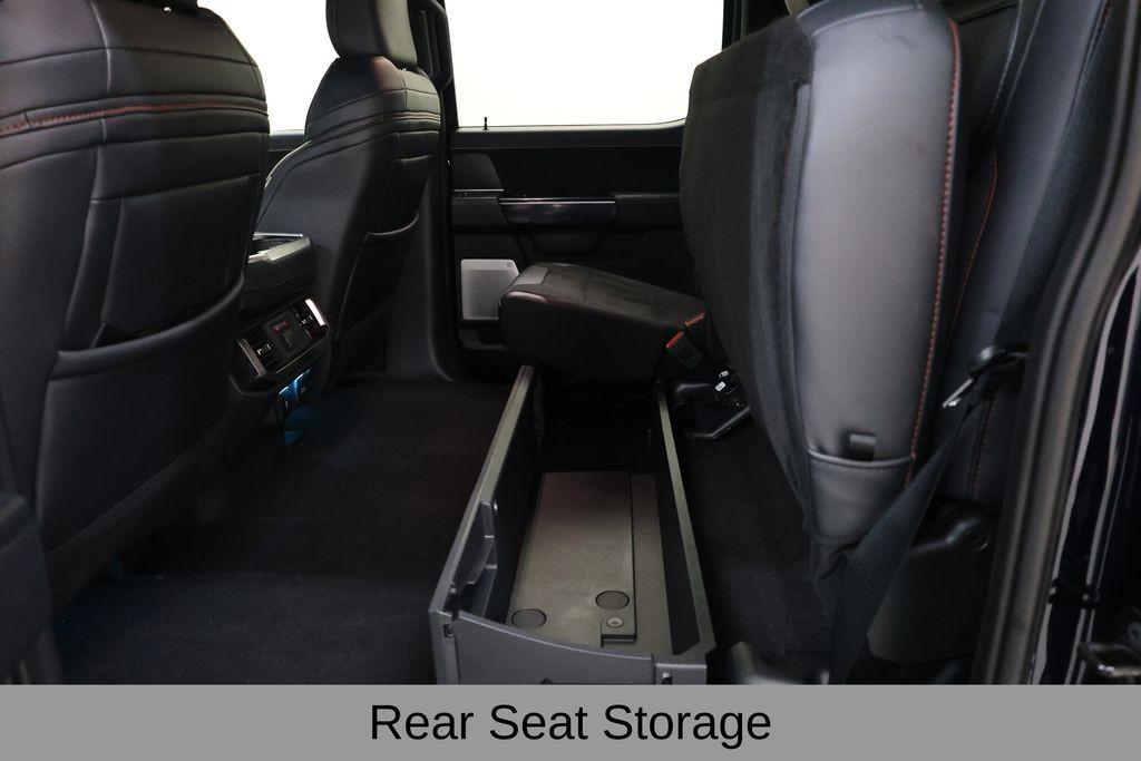 Ford F-150 Vehicle Full-screen Gallery Image 59