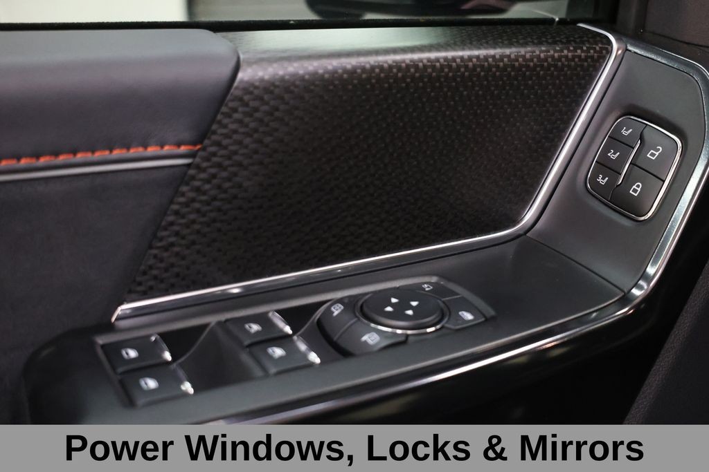 Ford F-150 Vehicle Full-screen Gallery Image 60