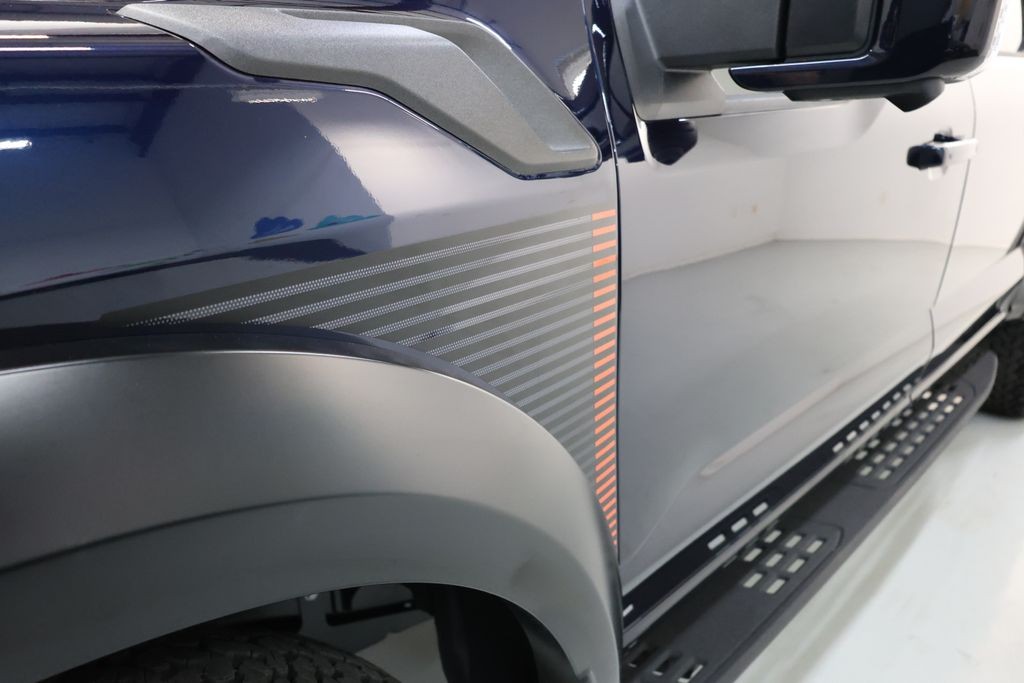 Ford F-150 Vehicle Full-screen Gallery Image 75