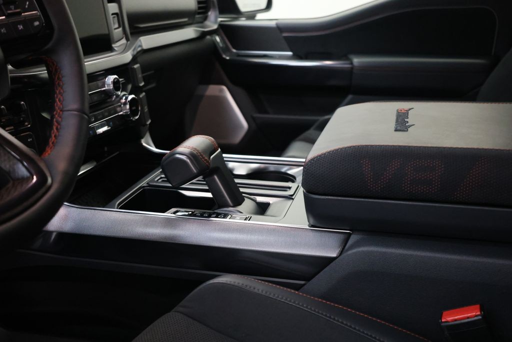 Ford F-150 Vehicle Full-screen Gallery Image 88