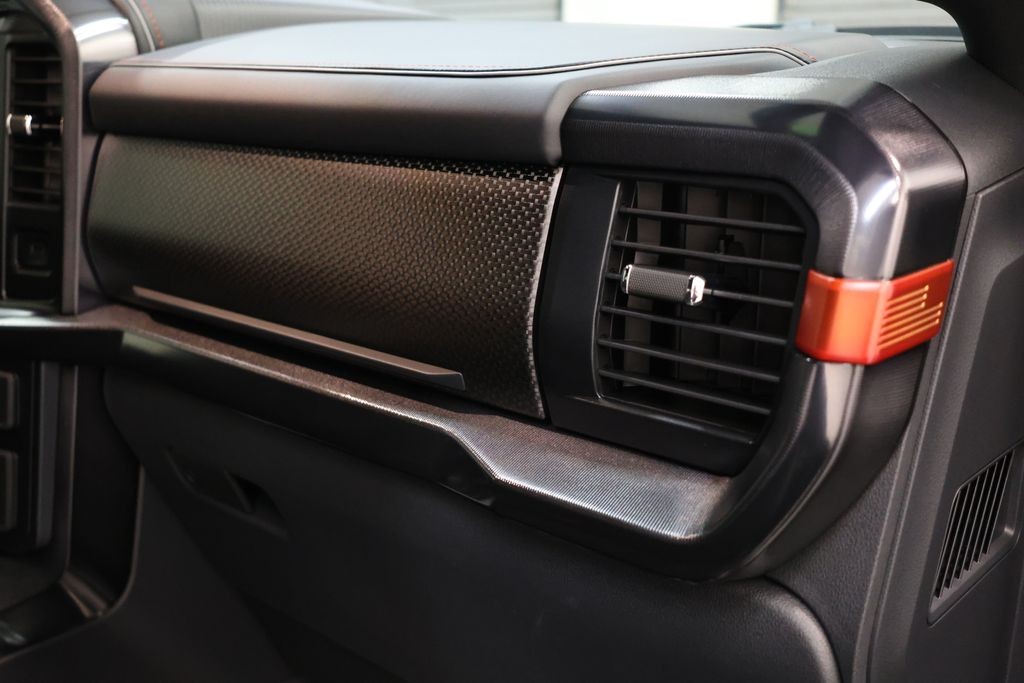 Ford F-150 Vehicle Full-screen Gallery Image 94