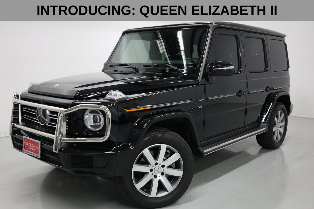 Mercedes-Benz G-Class Vehicle Full-screen Gallery Image 02