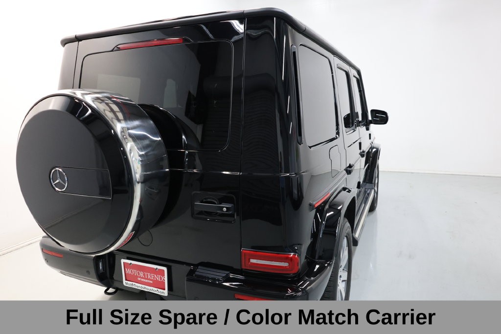 Mercedes-Benz G-Class Vehicle Full-screen Gallery Image 38