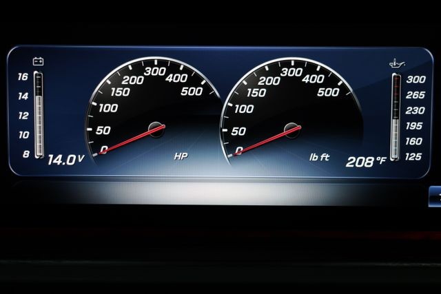 Mercedes-Benz G-Class Vehicle Image 101