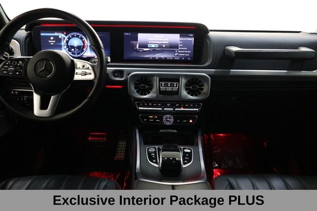 Mercedes-Benz G-Class Vehicle Image 11