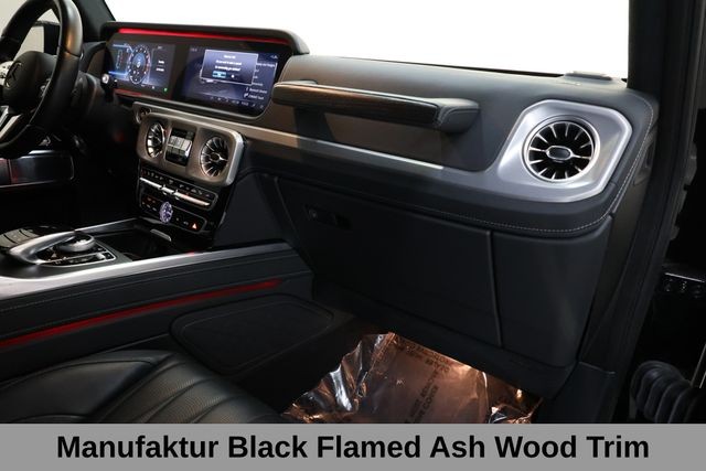 Mercedes-Benz G-Class Vehicle Image 13