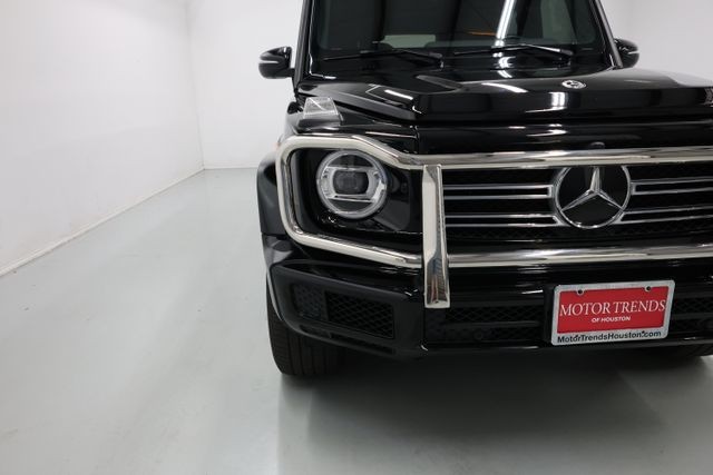 Mercedes-Benz G-Class Vehicle Image 53