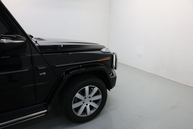 Mercedes-Benz G-Class Vehicle Image 66