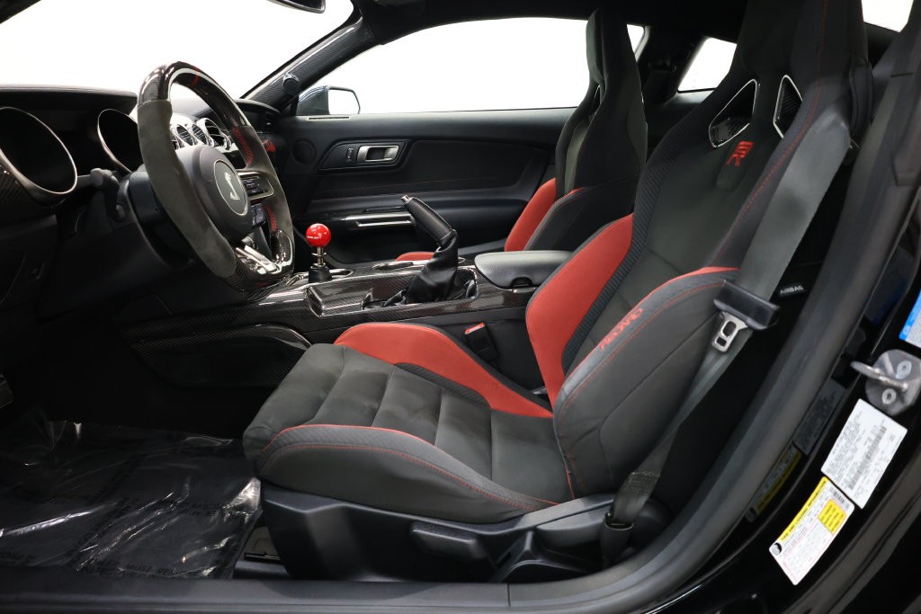 Ford Mustang Vehicle Full-screen Gallery Image 78