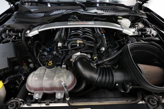 Ford Mustang Vehicle Image 111