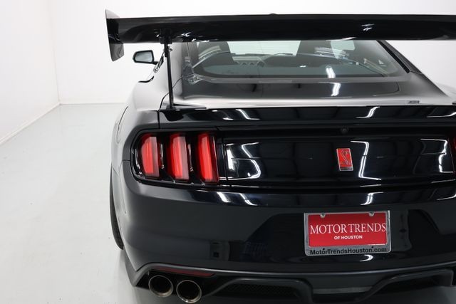 Ford Mustang Vehicle Image 70