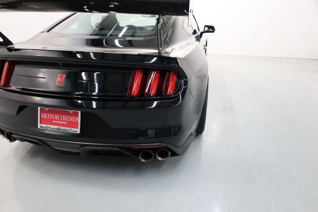 Ford Mustang Vehicle Image 73