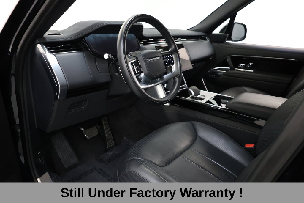 Land Rover Range Rover Vehicle Full-screen Gallery Image 10