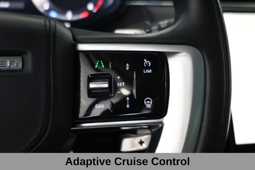 Land Rover Range Rover Vehicle Full-screen Gallery Image 45