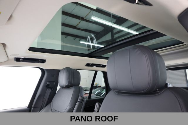 Land Rover Range Rover Vehicle Image 22