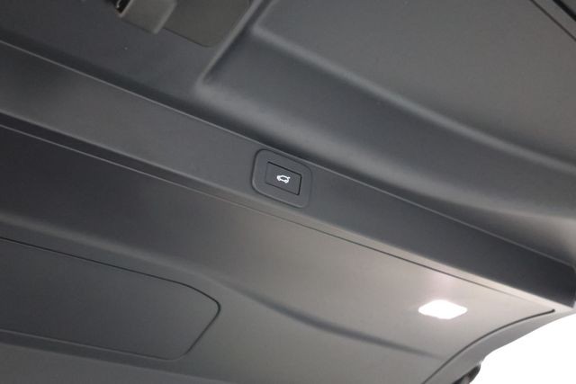 Land Rover Range Rover Vehicle Image 76
