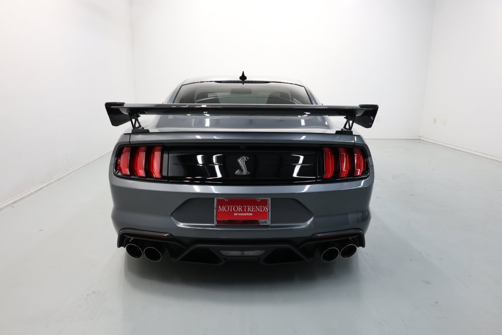 Ford Mustang Vehicle Full-screen Gallery Image 74