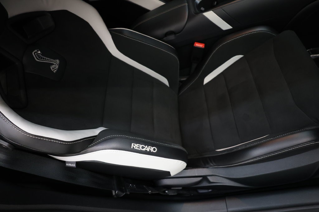 Ford Mustang Vehicle Full-screen Gallery Image 94