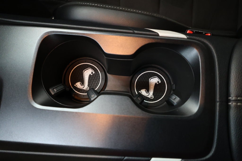 Ford Mustang Vehicle Full-screen Gallery Image 98