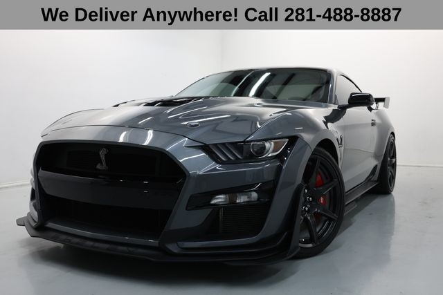 Ford Mustang Vehicle Image 03