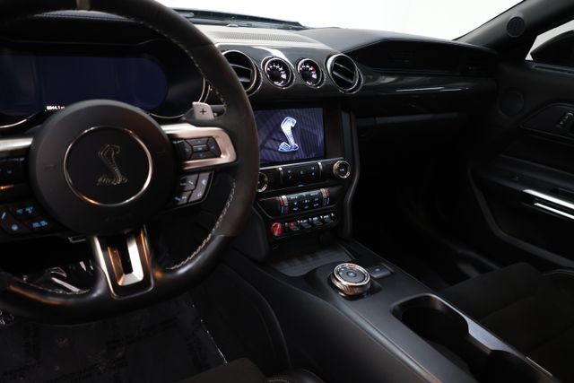 Ford Mustang Vehicle Image 102