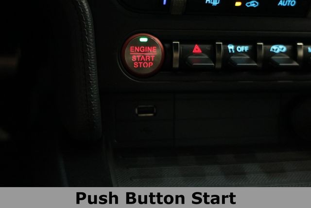 Ford Mustang Vehicle Image 27