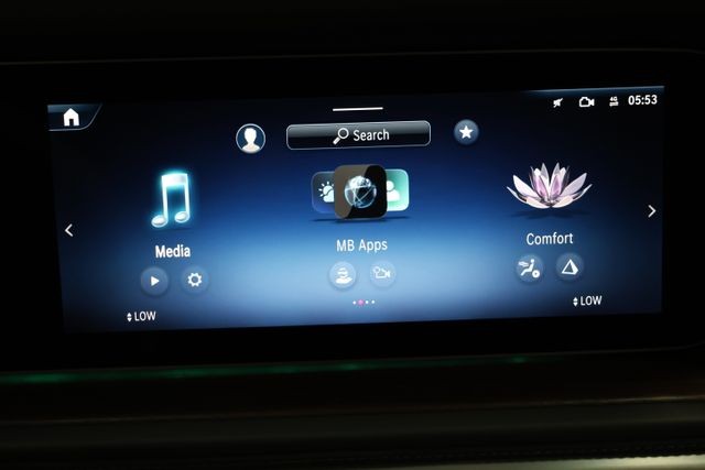 Mercedes-Benz G-Class Vehicle Image 112