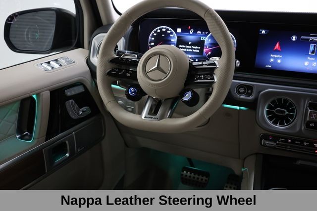 Mercedes-Benz G-Class Vehicle Image 51
