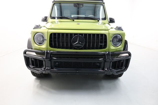 Mercedes-Benz G-Class Vehicle Image 75