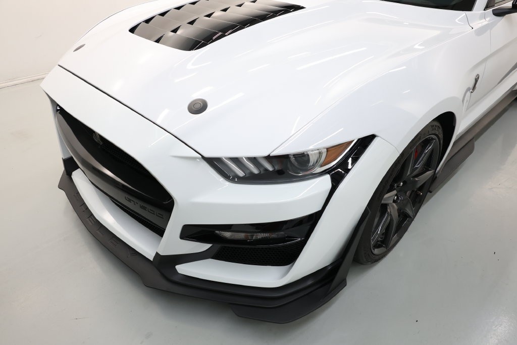 Ford Mustang Vehicle Full-screen Gallery Image 60