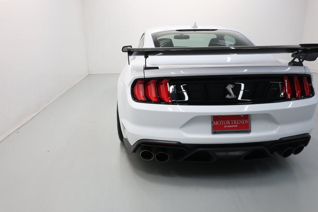 Ford Mustang Vehicle Full-screen Gallery Image 63