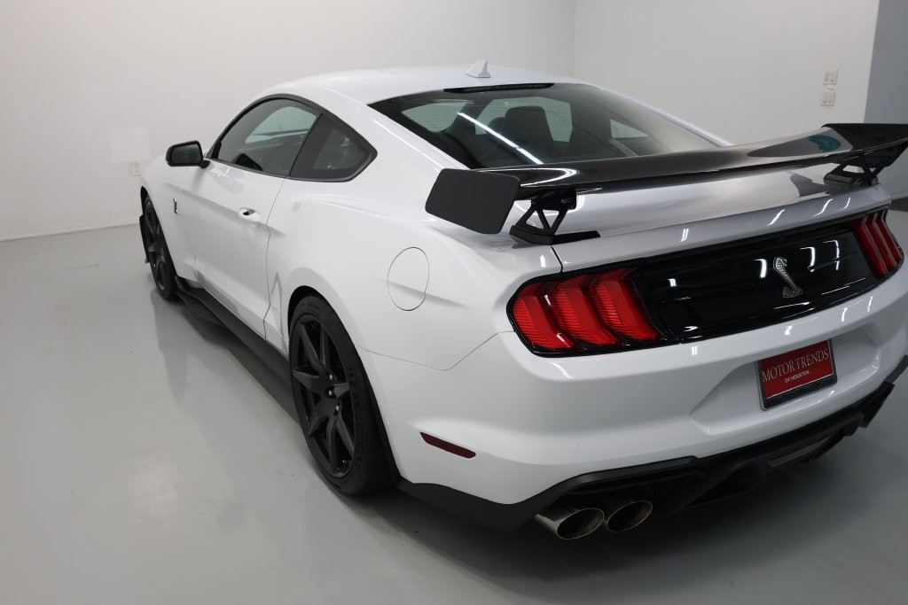 Ford Mustang Vehicle Full-screen Gallery Image 70