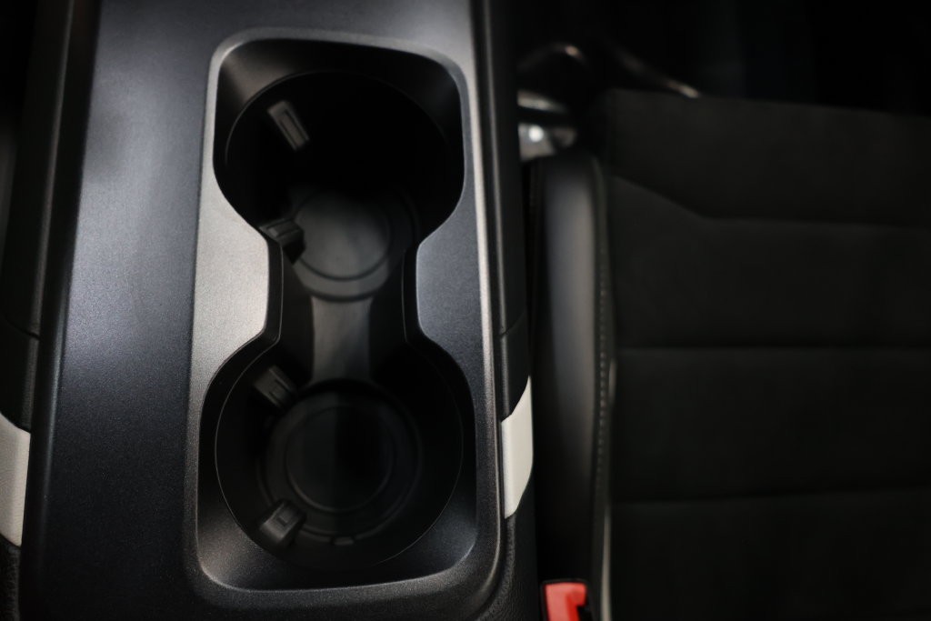 Ford Mustang Vehicle Full-screen Gallery Image 86