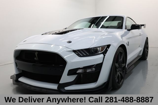 Ford Mustang Vehicle Image 03