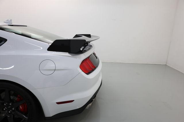 Ford Mustang Vehicle Image 71